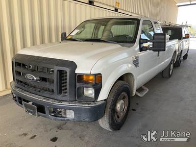 2008 Ford F-250 SD XL SuperCab 2WD Extended-Cab Pickup Truck
