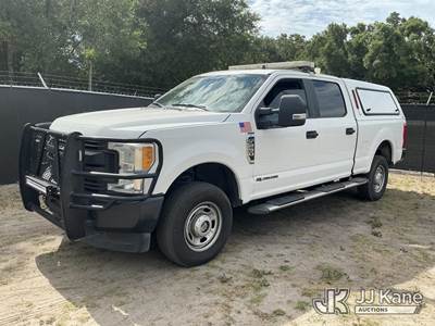 2017 Ford F250 4x4 Crew-Cab Pickup Truck
