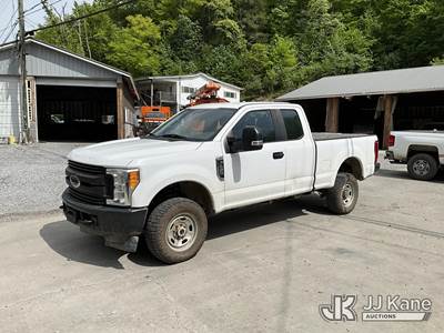 2017 Ford F250 4x4 Extended-Cab Pickup Truck