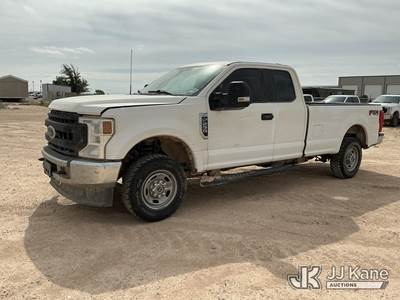2022 Ford F250 4x4 Extended-Cab Pickup Truck