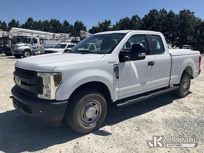 2018 Ford F-250 SD Extended-Cab Pickup Truck