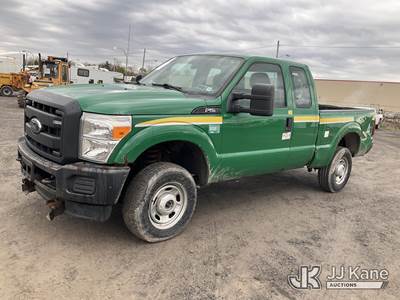 2014 Ford F250 4x4 Extended-Cab Pickup Truck