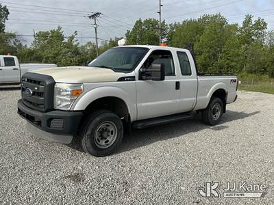 2013 Ford F-250 SD Extended-Cab Pickup Truck