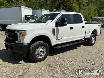 2017 Ford F-250 Crew-Cab Pickup Truck