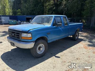 1995 Ford F250 4x4 Extended-Cab Pickup Truck