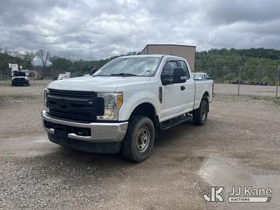2017 Ford F250 4x4 Extended-Cab Pickup Truck