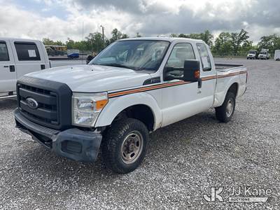 2015 Ford F250 4x4 Extended-Cab Pickup Truck