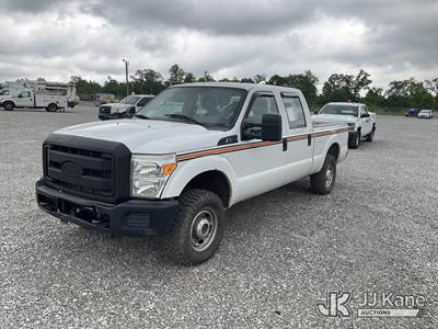2014 Ford F250 4x4 Crew-Cab Pickup Truck