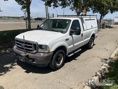 2004 Ford F-250 SD Pickup Truck