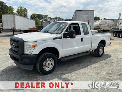 2015 Ford F250 4x4 Extended-Cab Pickup Truck