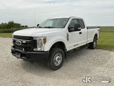 2019 Ford F250 4x4 Extended-Cab Pickup Truck