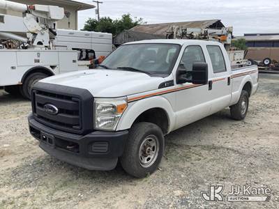 2016 Ford F-250 SD 4x4 Crew-Cab Pickup Truck