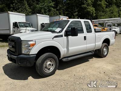 2016 Ford F250 4x4 Extended-Cab Pickup Truck