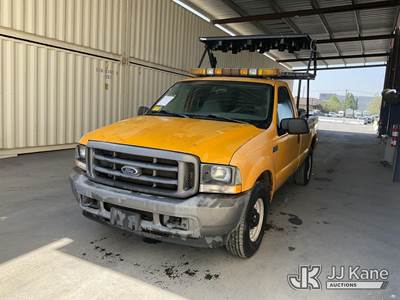 2004 Ford F-250 SD Pickup Truck