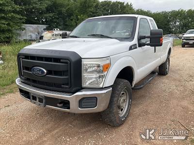 2014 Ford F-250 SD Extended-Cab Pickup Truck