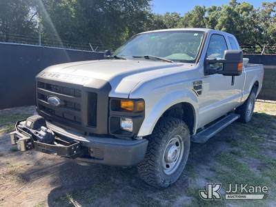 2009 Ford F250 4x4 Extended-Cab Pickup Truck