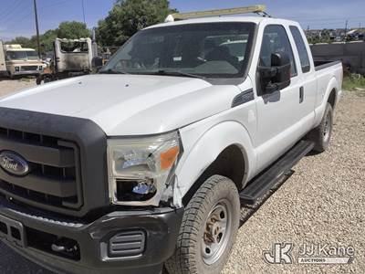2016 Ford F-250 SD Extended-Cab Pickup Truck