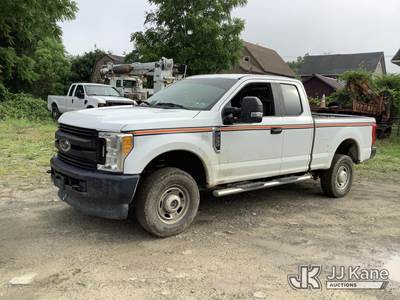 2017 Ford F-250 SD Extended-Cab Pickup Truck
