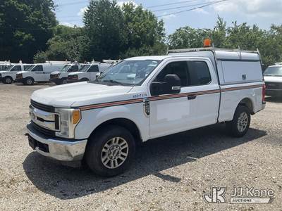 2017 Ford F250 Extended-Cab Pickup Truck