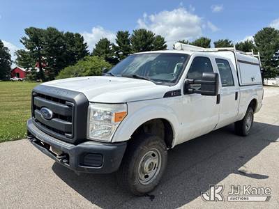 2015 Ford F-250 SD Crew-Cab Pickup Truck