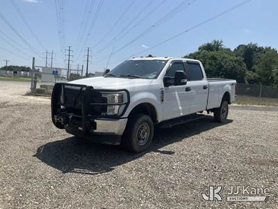 2019 Ford F-250 SD Crew-Cab Pickup Truck