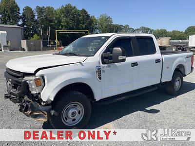 2022 Ford F250 4x4 Crew-Cab Pickup Truck