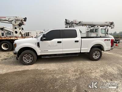 2019 Ford F250 4x4 Crew-Cab Pickup Truck