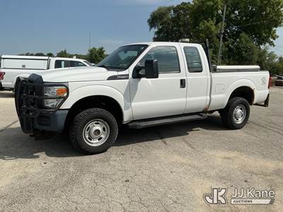 2015 Ford F-250 SD Extended-Cab Pickup Truck
