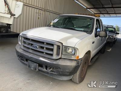 2003 Ford F-250 SD Extended-Cab Pickup Truck