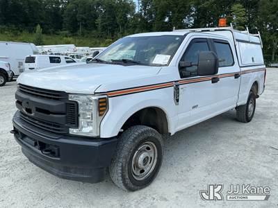 2018 Ford F-250 4x4 Crew-Cab Pickup Truck