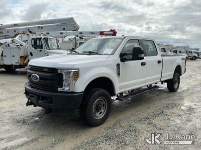 2019 Ford F-250 4x4 Crew-Cab Pickup Truck