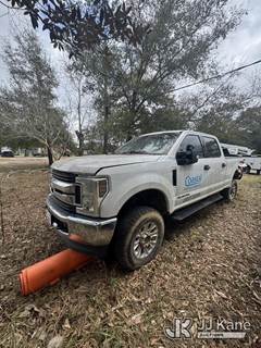 2019 Ford F-250 SD Crew-Cab Pickup Truck