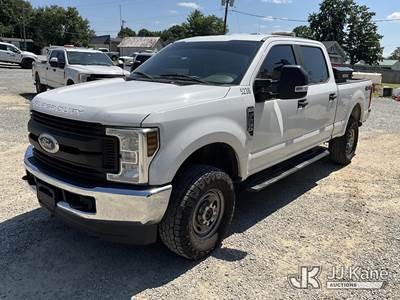 2019 Ford F250 4x4 Crew-Cab Pickup Truck