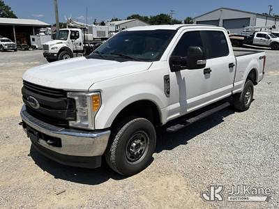 2017 Ford F250 4x4 Crew-Cab Pickup Truck