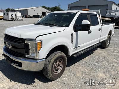 2017 Ford F250 4x4 Crew-Cab Pickup Truck