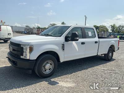 2019 Ford F250 Crew-Cab Pickup Truck