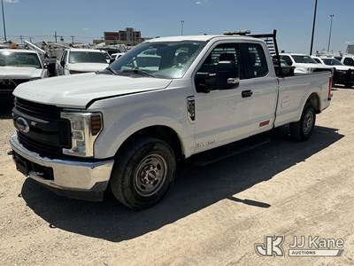 2019 Ford F250 Extended-Cab Pickup Truck