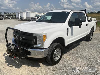 2017 Ford F250 4x4 Crew-Cab Pickup Truck
