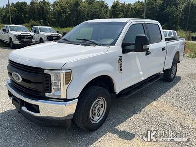2019 Ford F250 4x4 Crew-Cab Pickup Truck