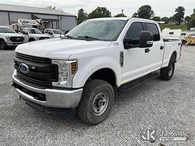 2018 Ford F250 4x4 Crew-Cab Pickup Truck