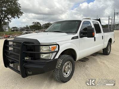 2012 Ford F-250 SD Crew-Cab Pickup Truck