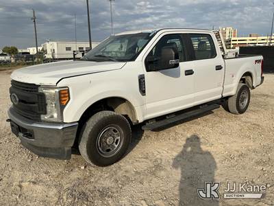 2017 Ford F250 Crew-Cab Pickup Truck