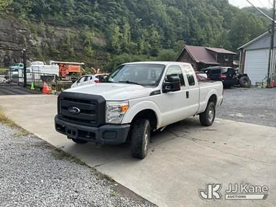 2015 Ford F-250 SD Extended-Cab Pickup Truck