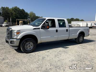 2015 Ford F250 4x4 Crew-Cab Pickup Truck