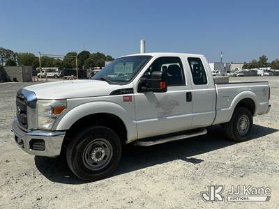 2014 Ford F250 SD 4X4 Extended-Cab Pickup Truck