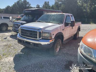 2002 Ford F250 4x4 Extended-Cab Pickup Truck