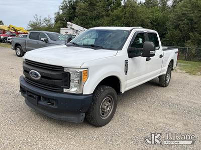 2017 Ford F250 4x4 Crew-Cab Pickup Truck