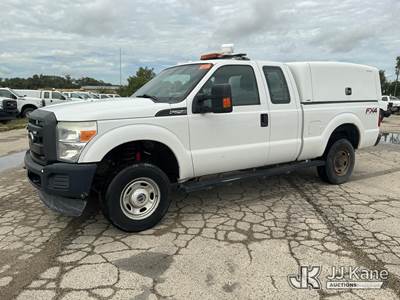 2015 Ford F-250 SD Extended-Cab Pickup Truck