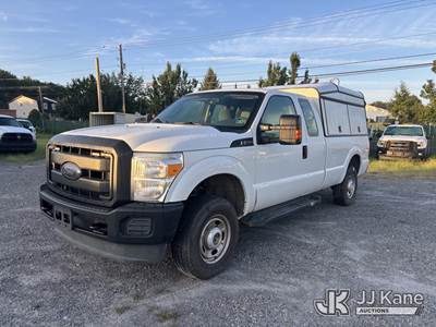 2014 Ford F250 4x4 Extended-Cab Pickup Truck