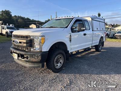 2017 Ford F250 4x4 Extended-Cab Pickup Truck